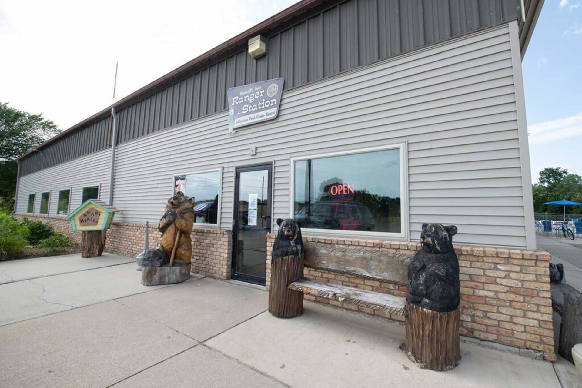 Yogi Bear’s Jellystone Park CampResort Monticello Monticello, Iowa