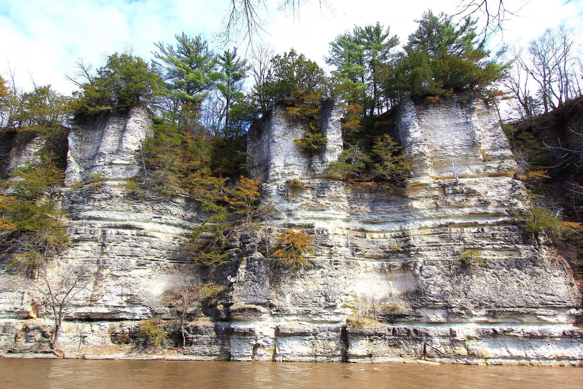 Another image of the bluffs above the river
