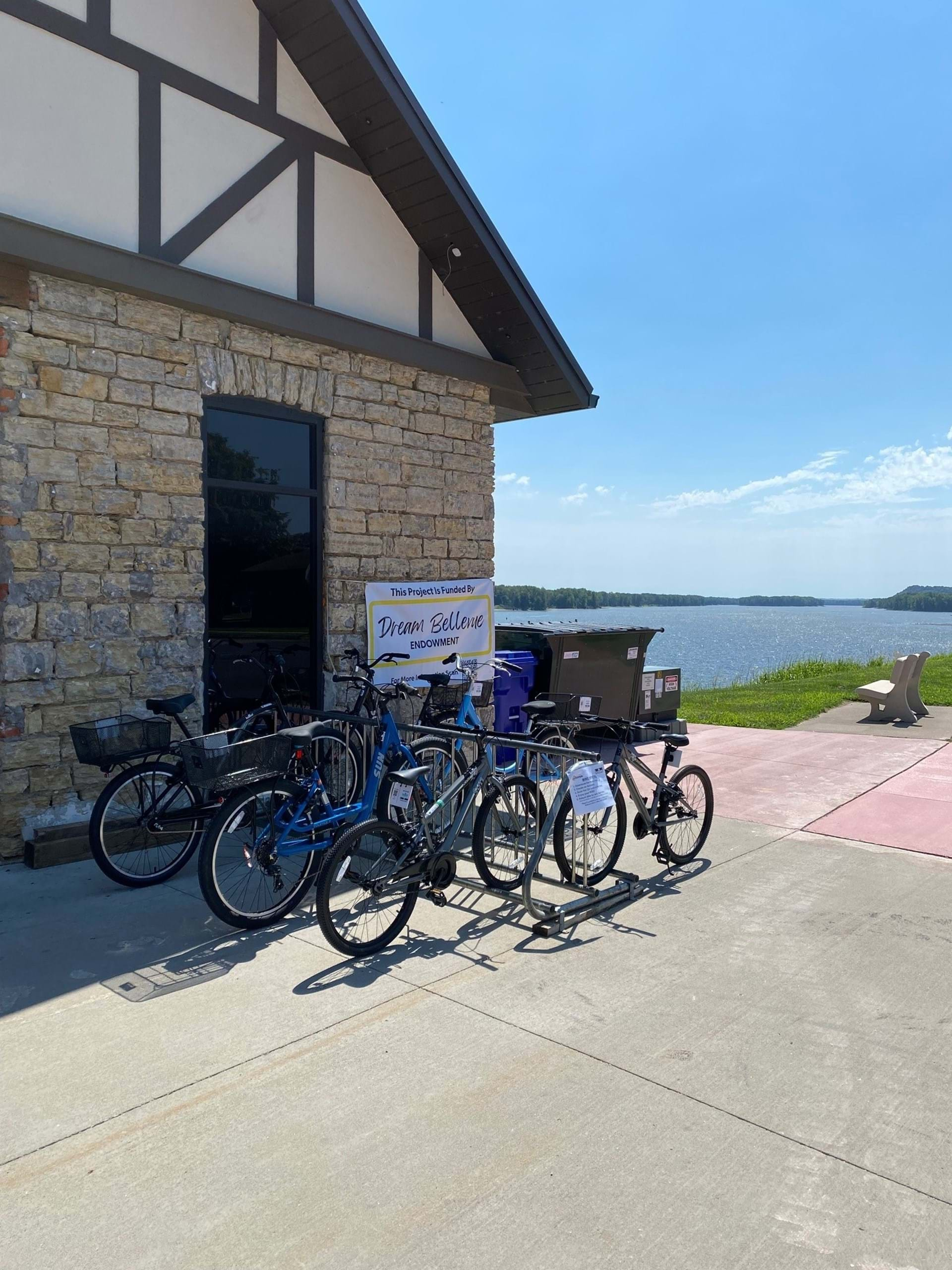 4 adults & 2 youth bikes