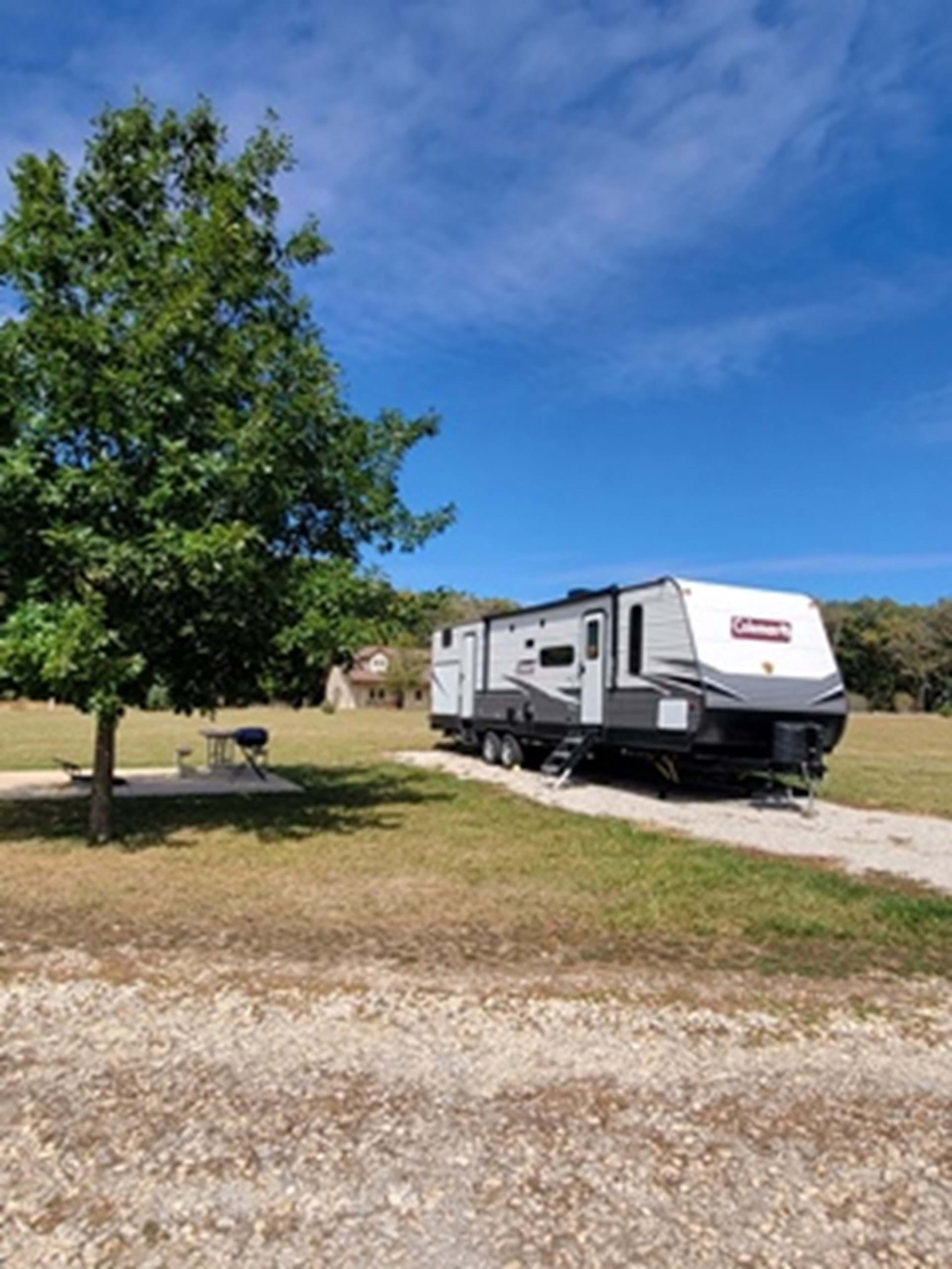 Modern Campsite (6 reservable)