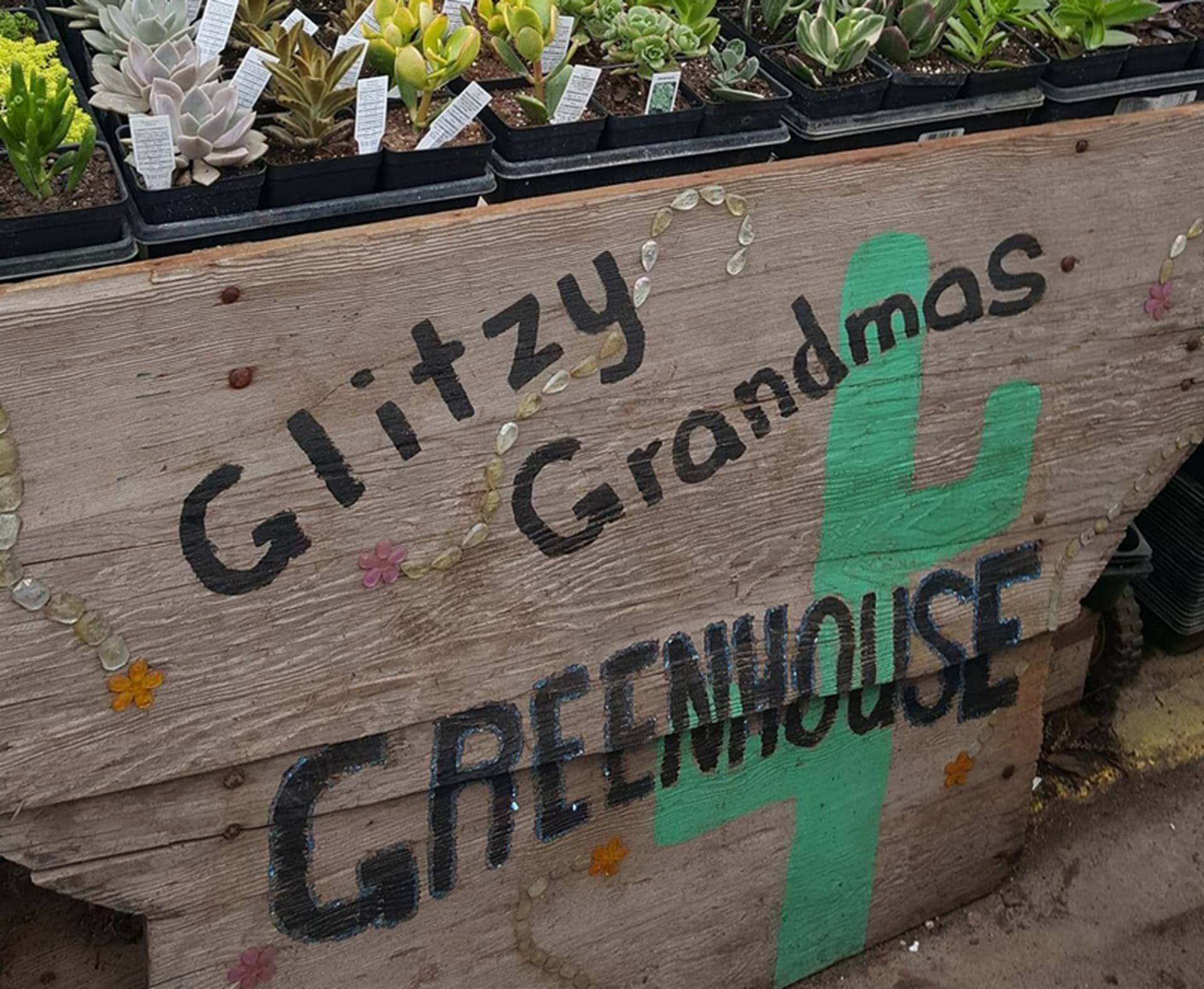 Glitzy Grandmas Greenhouse sign