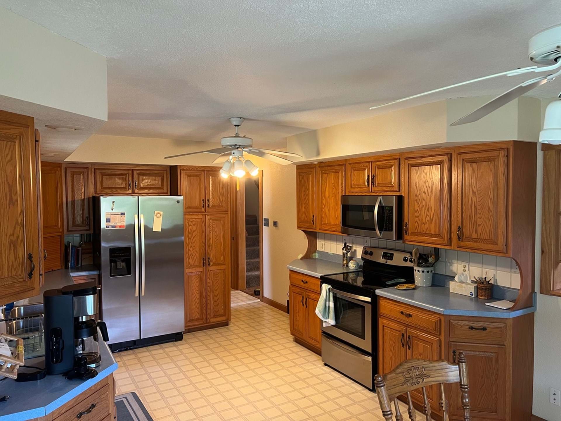 fully equipped kitchen