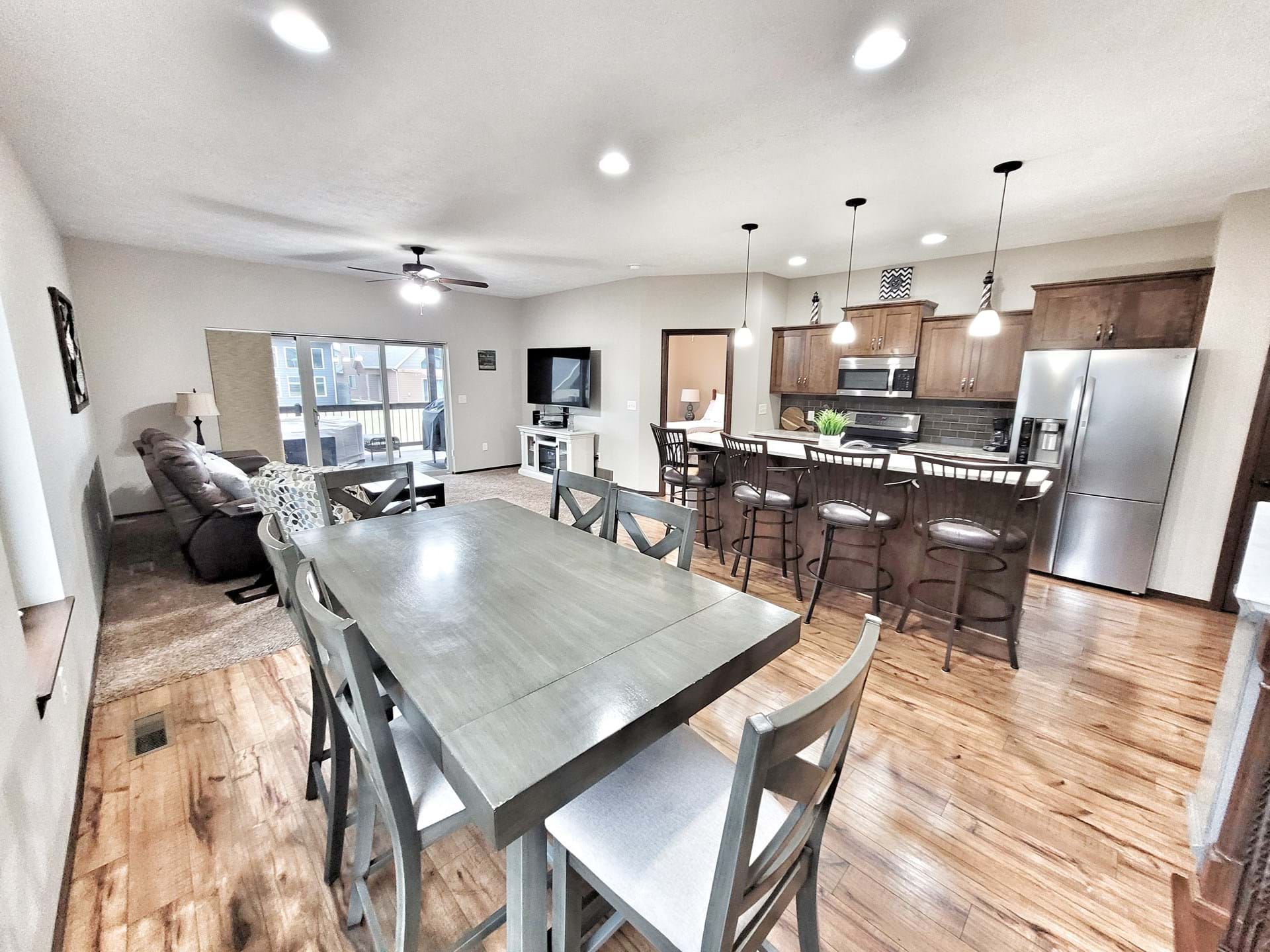 Open concept main floor