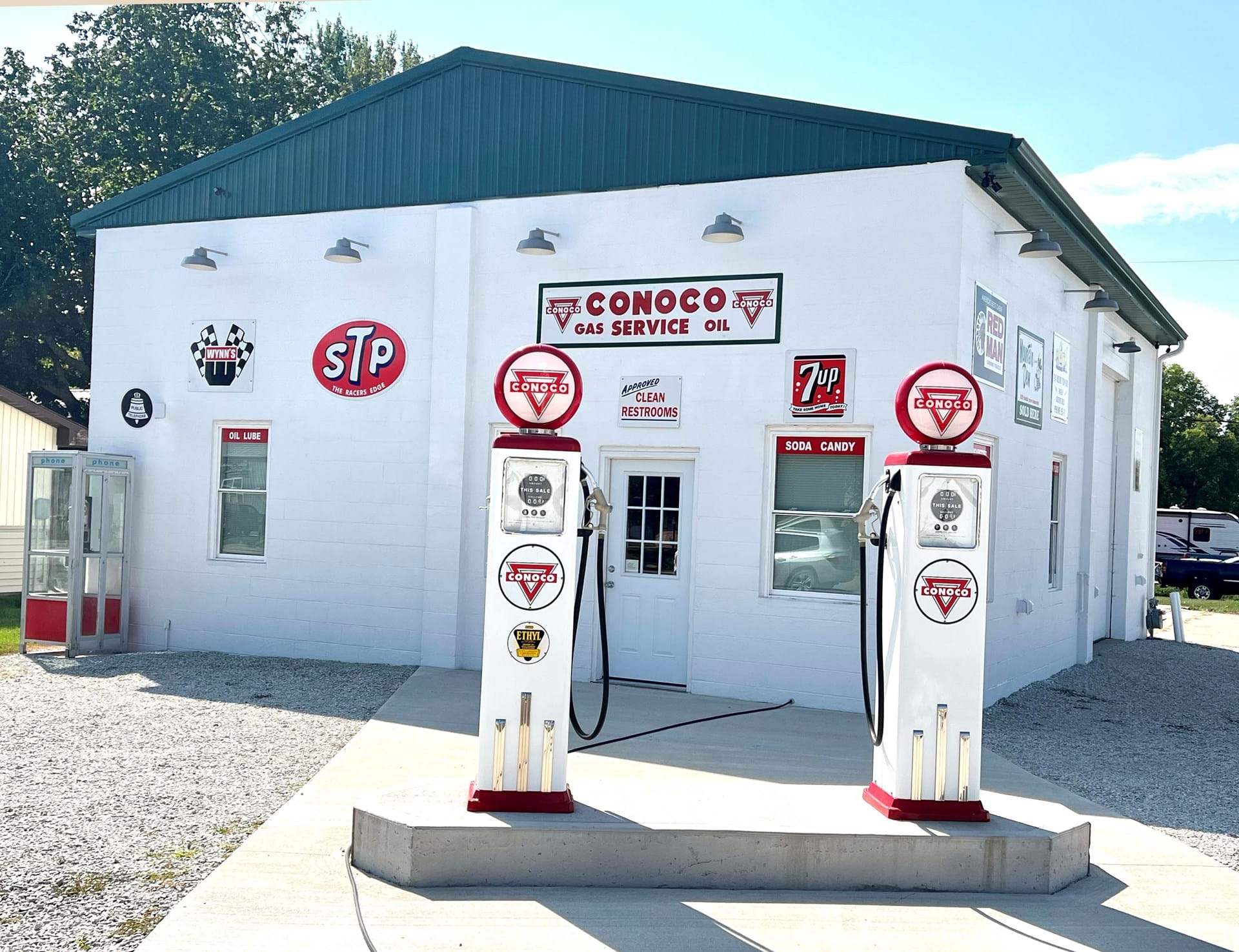 Conoco Station