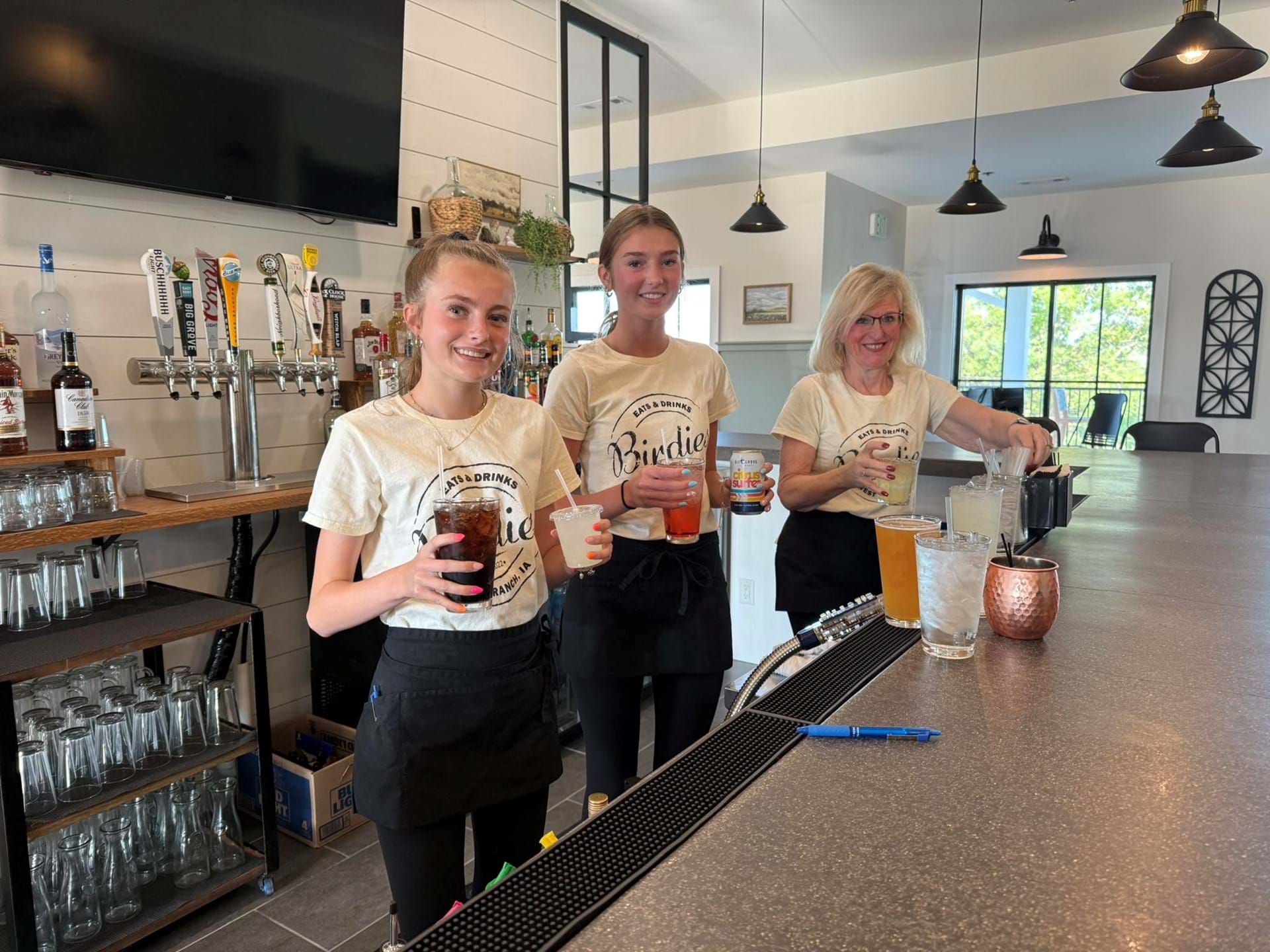 Birdies Wait Staff