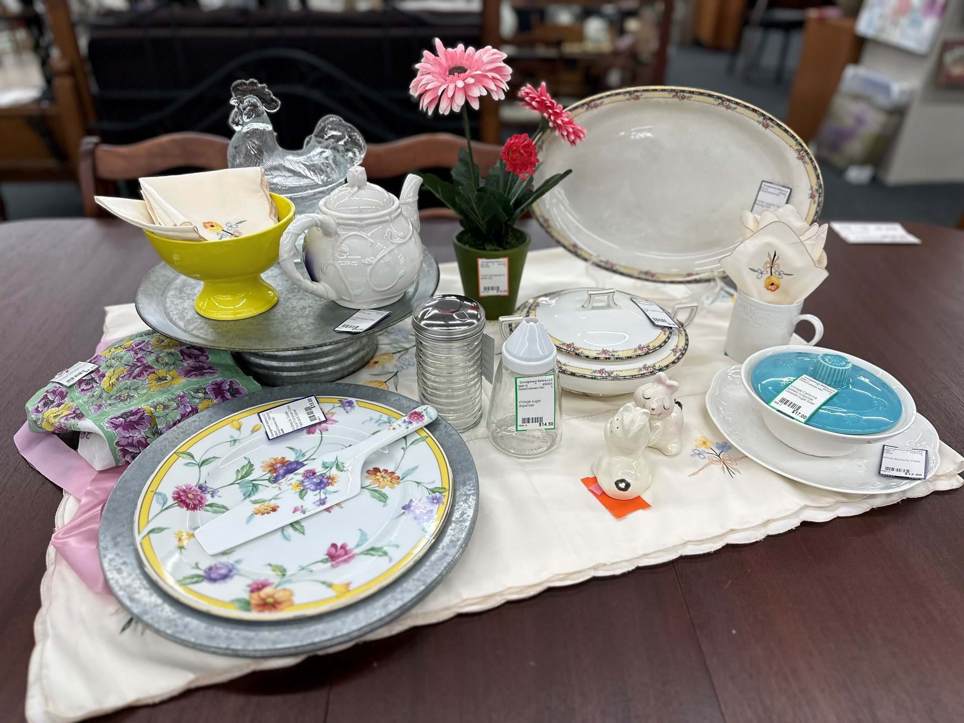 Dishes and Home Decor