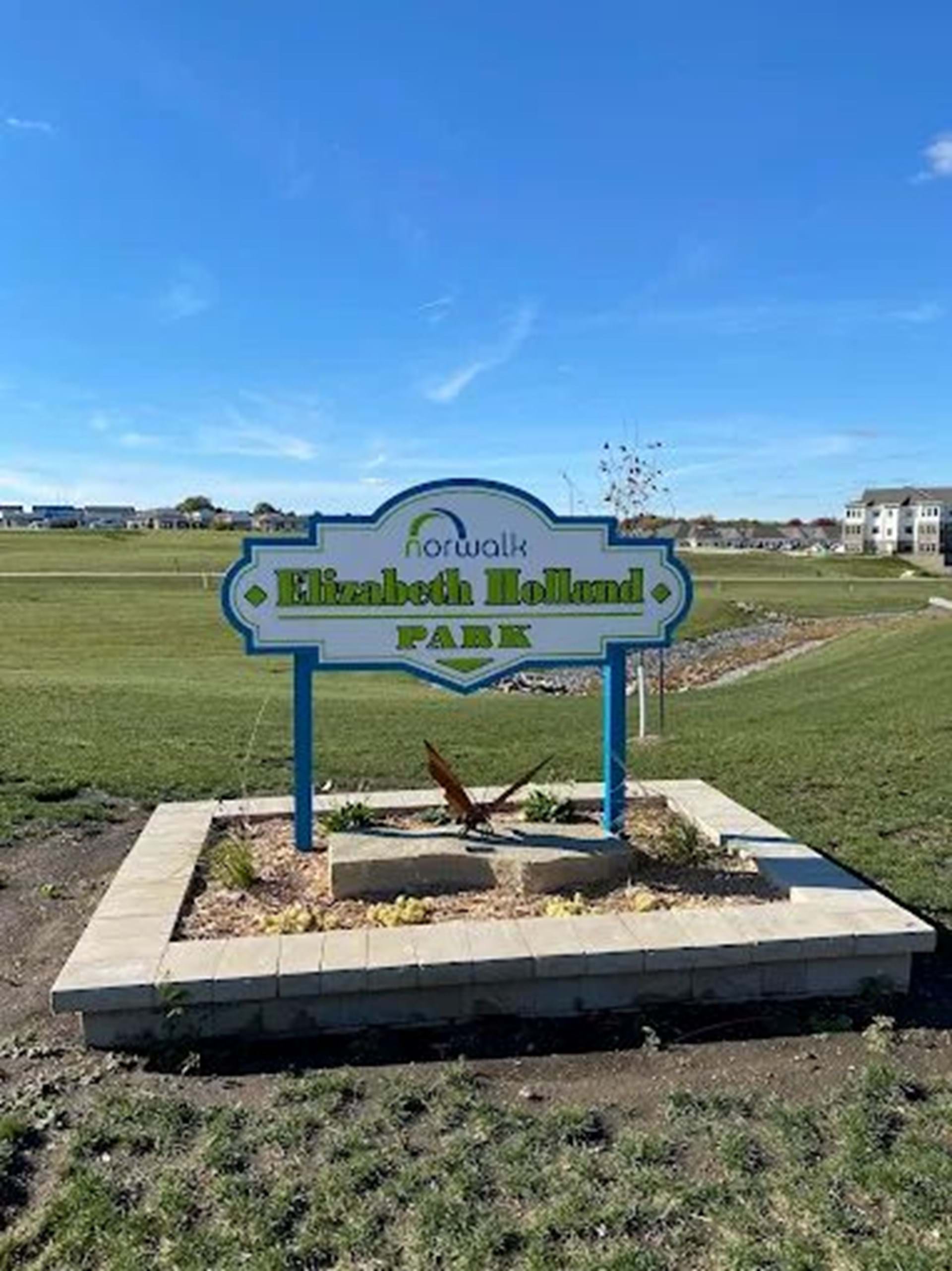 Elizabeth Holland Sign