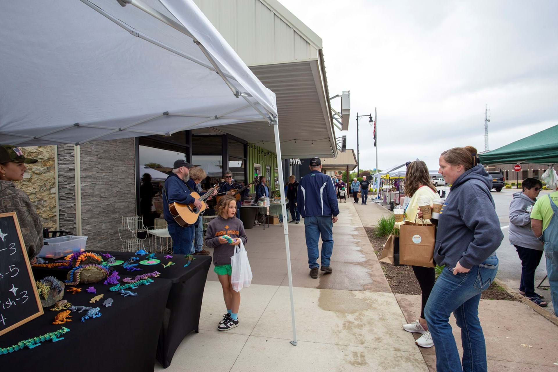 Walking through the market. Band: Dows Jam Band
