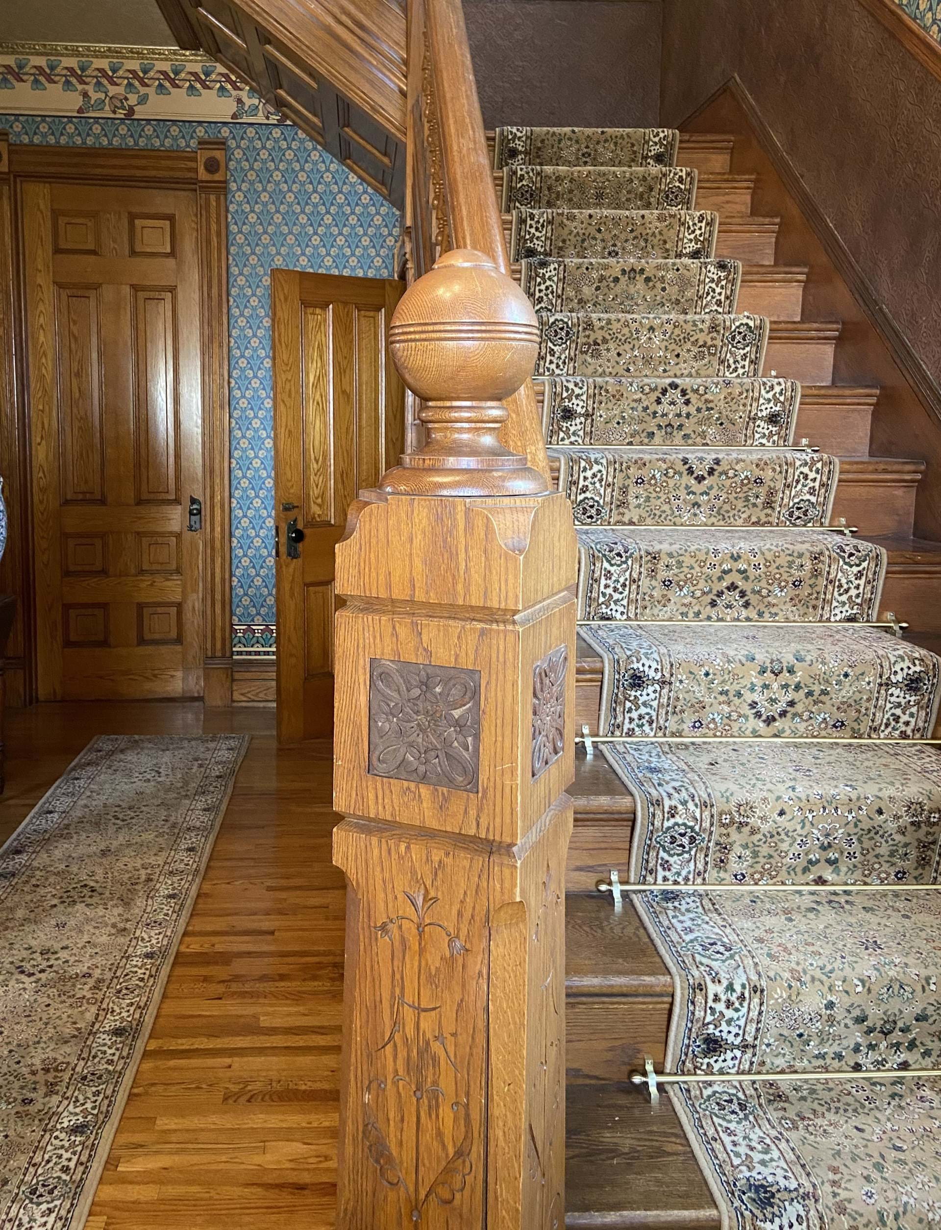 Alle Mansion main stairs