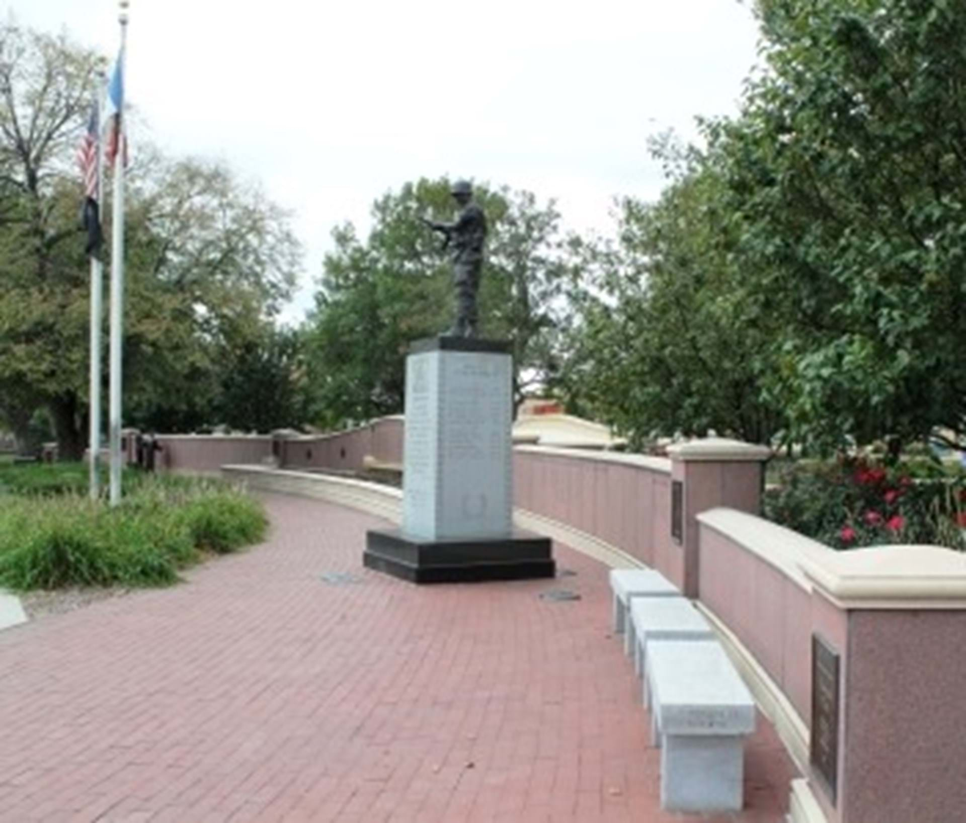 Veterans Plaza