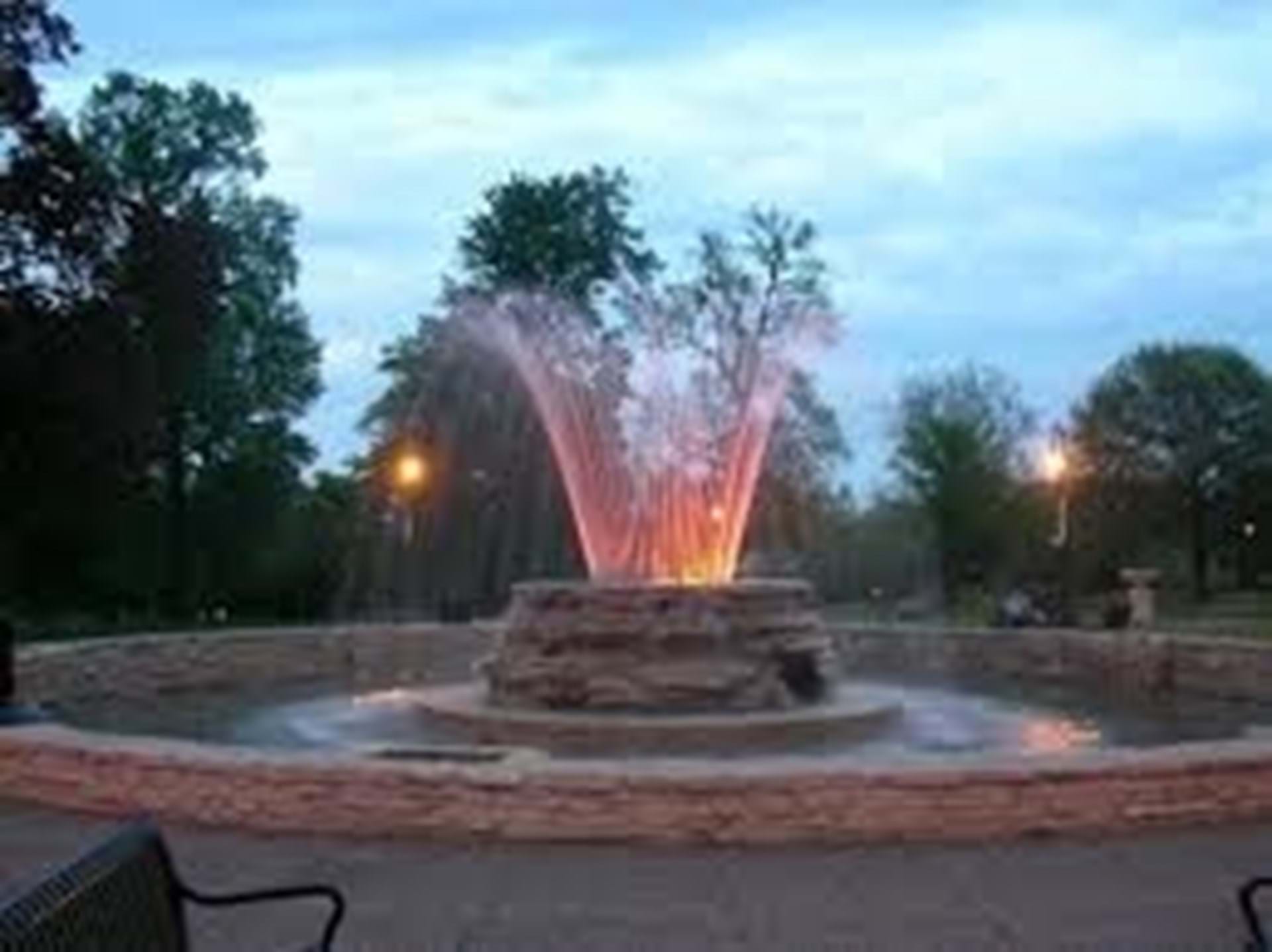 Vander Veer Botanical Park and Conservatory | Davenport, Iowa | Travel Iowa