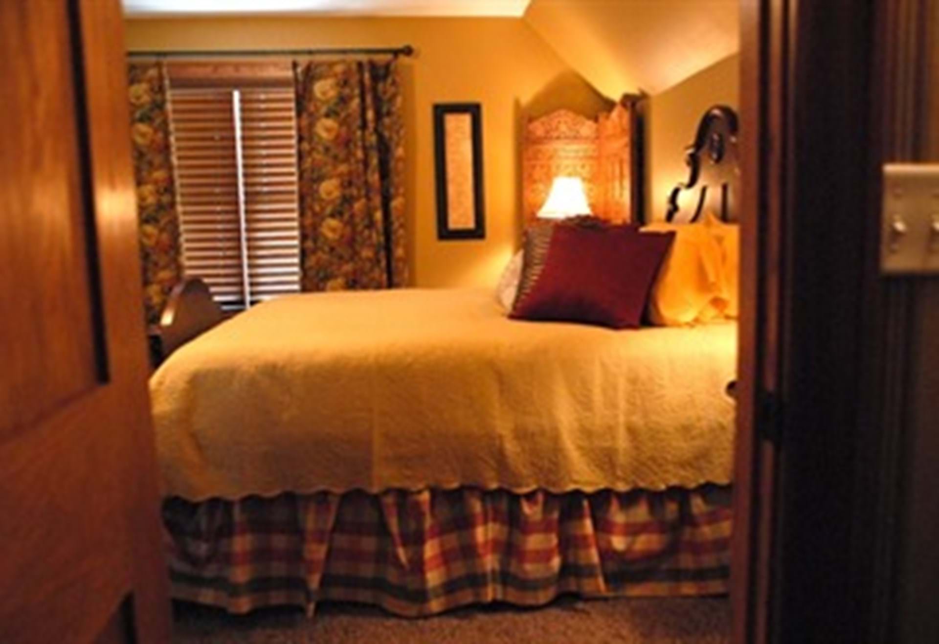 Miss Spenser's of Longview Farms B & B and Tea Room | New Virginia ...