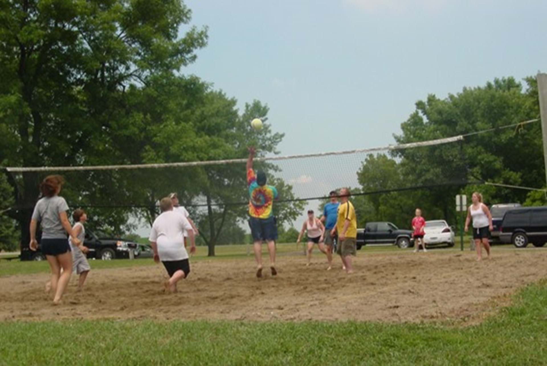 Campers enjoying some volleyball at Little Wall Lake Park