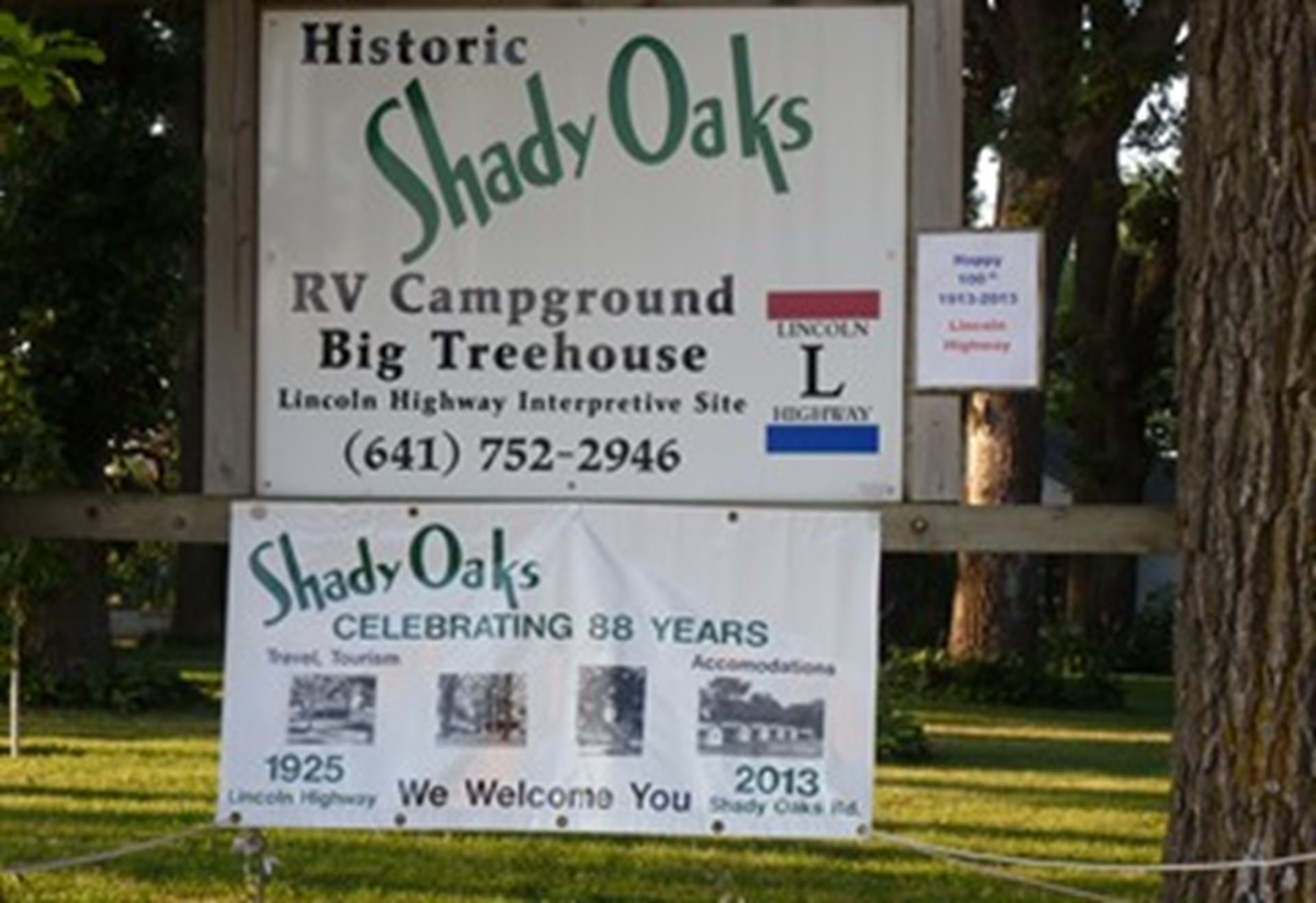 Entrance to Shady Oaks