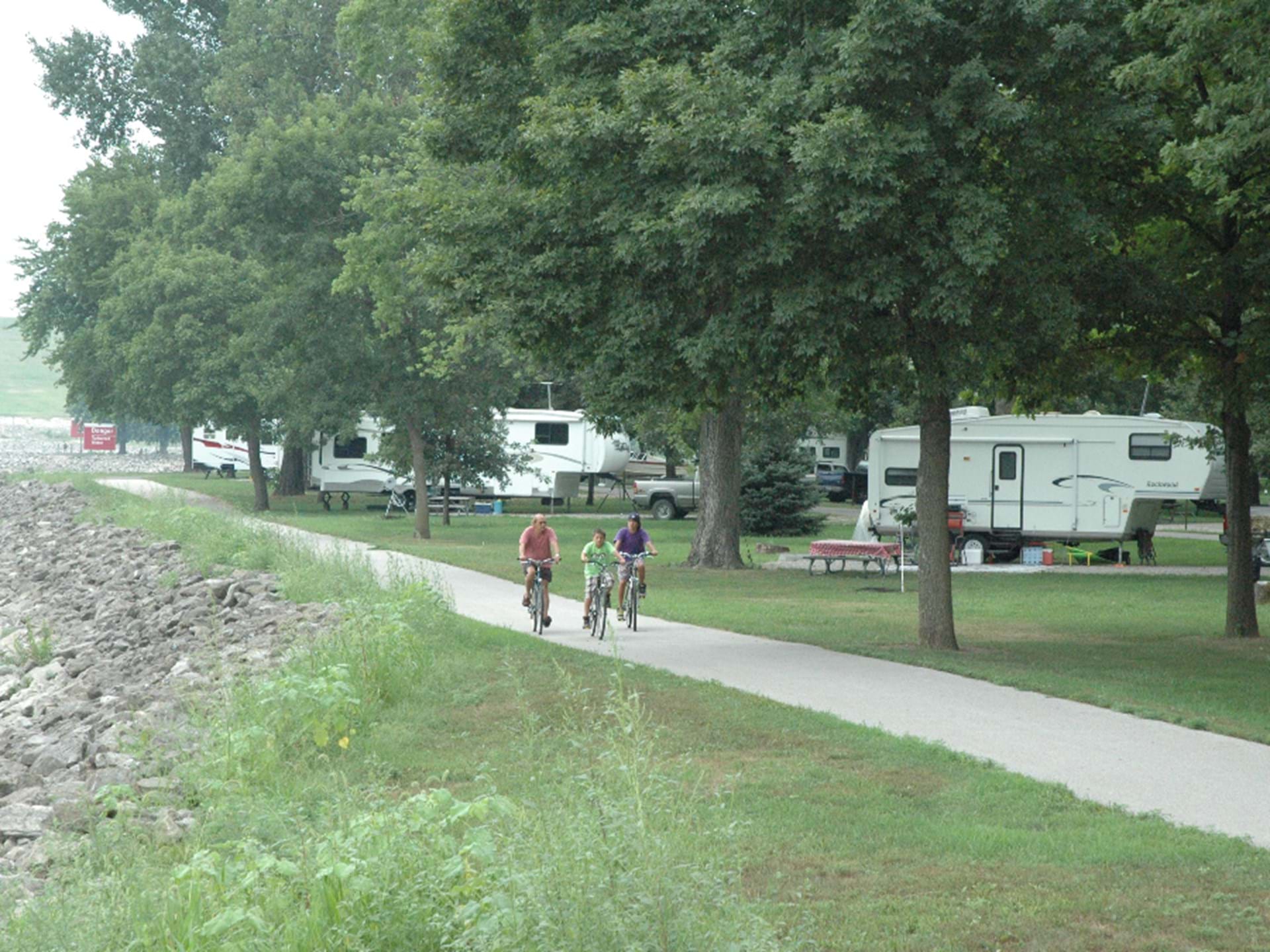 bikers on trail at Howell Station Campground
