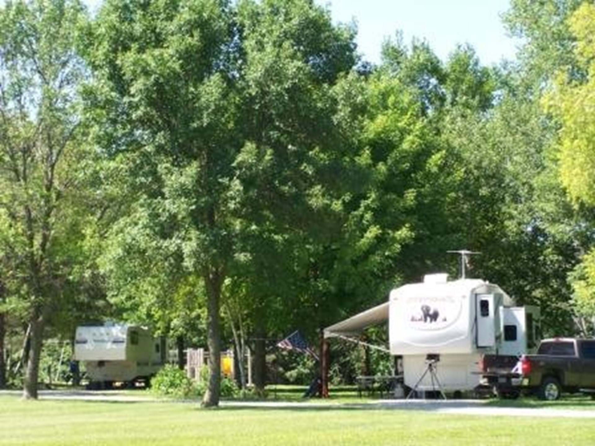 Lake Meyer Campground