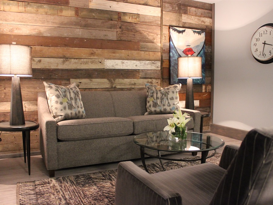 Vintage Block Inn & Suites | Okoboji, Iowa | Travel Iowa