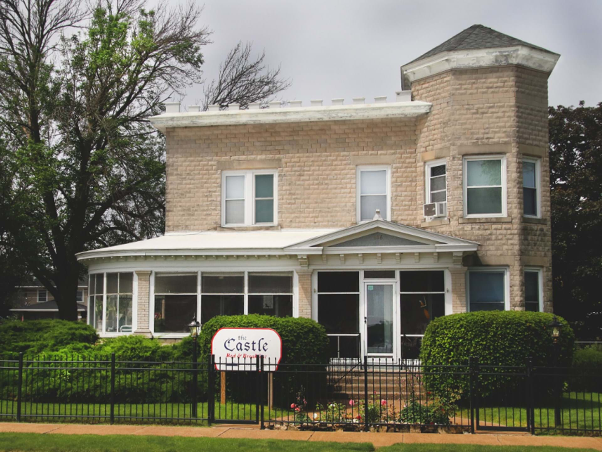 Castle Bed and Breakfast