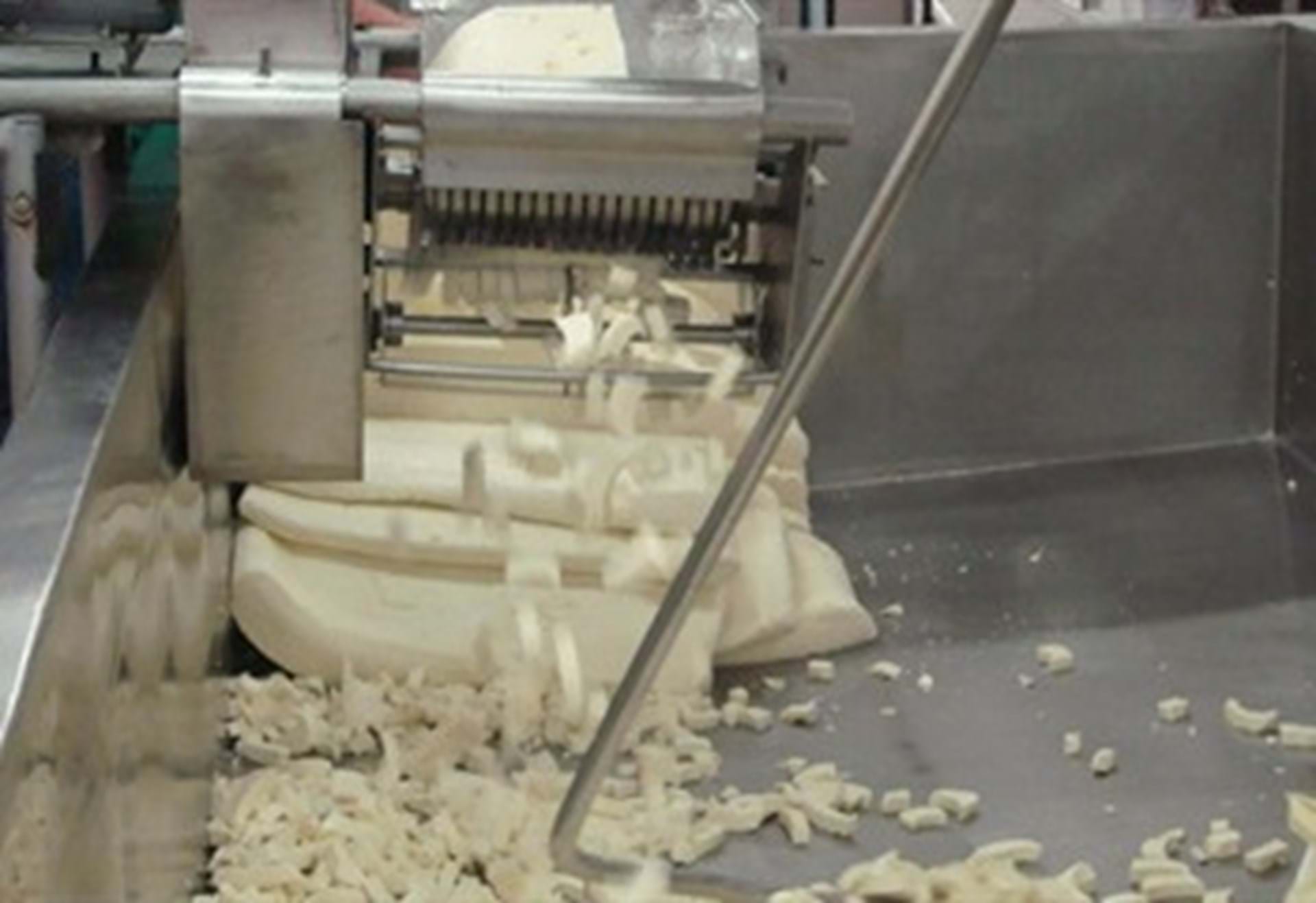 Milling Cheese Curds