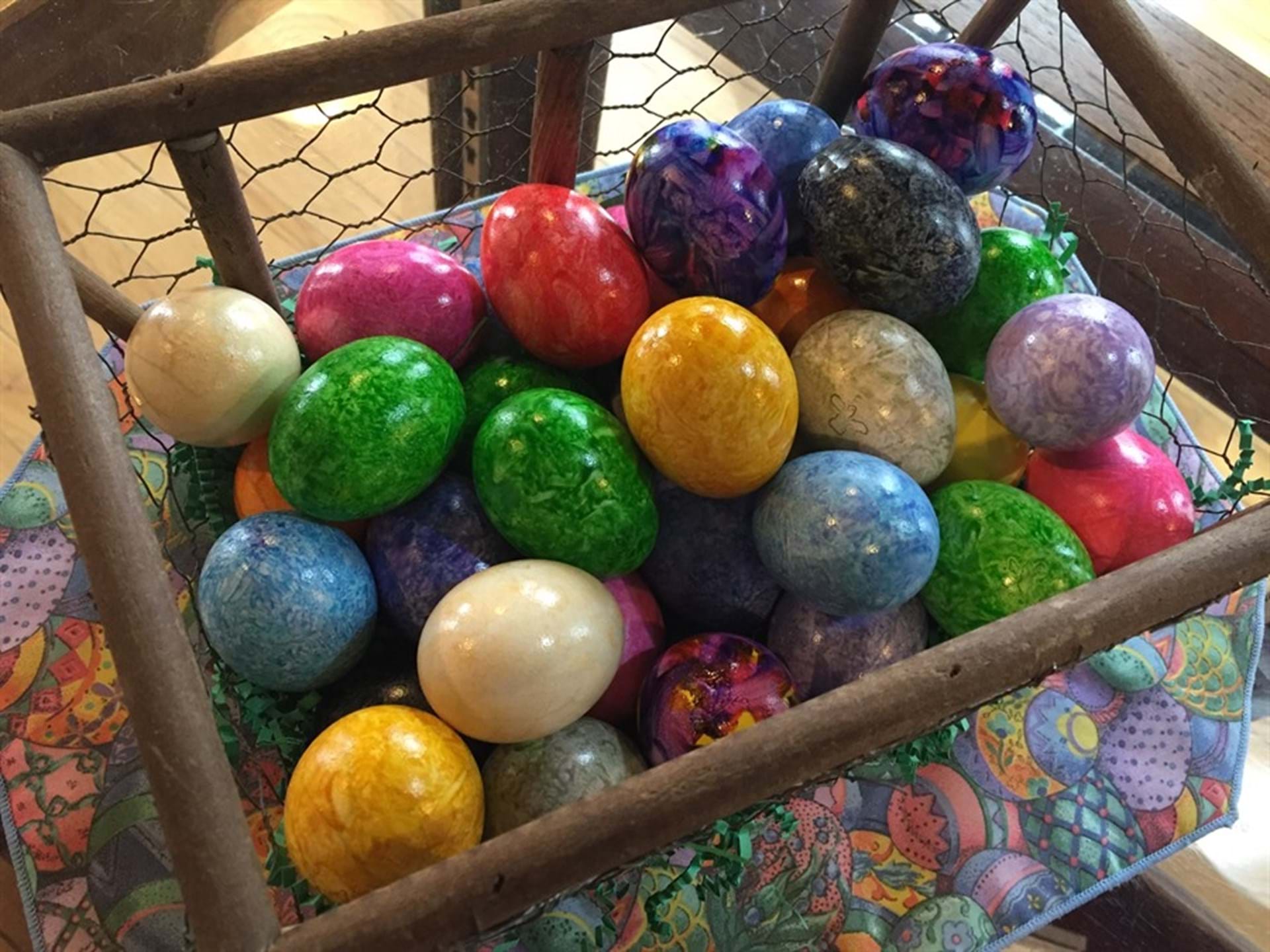 Amana Easter Eggs