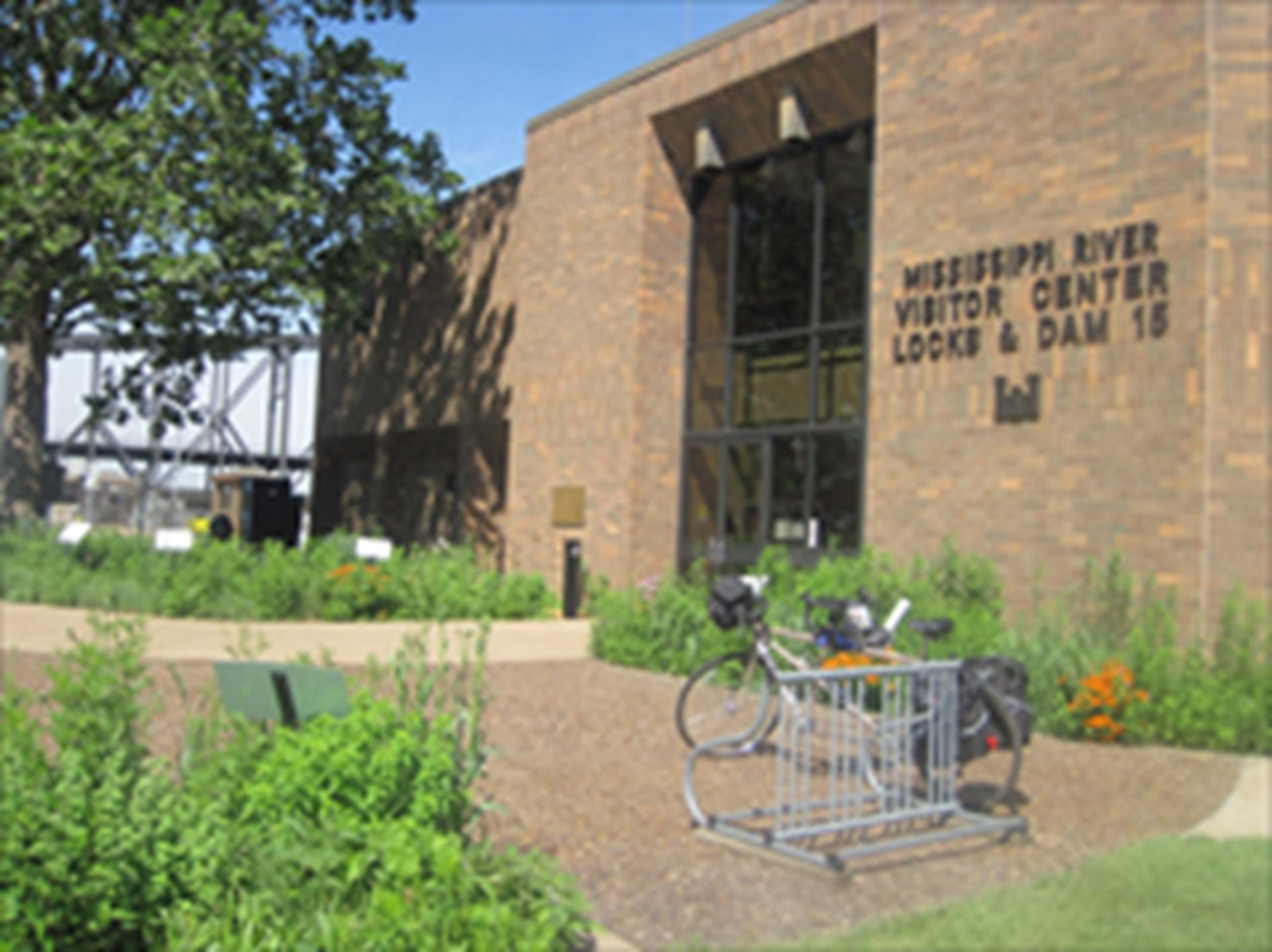 Mississippi River Visitor Center