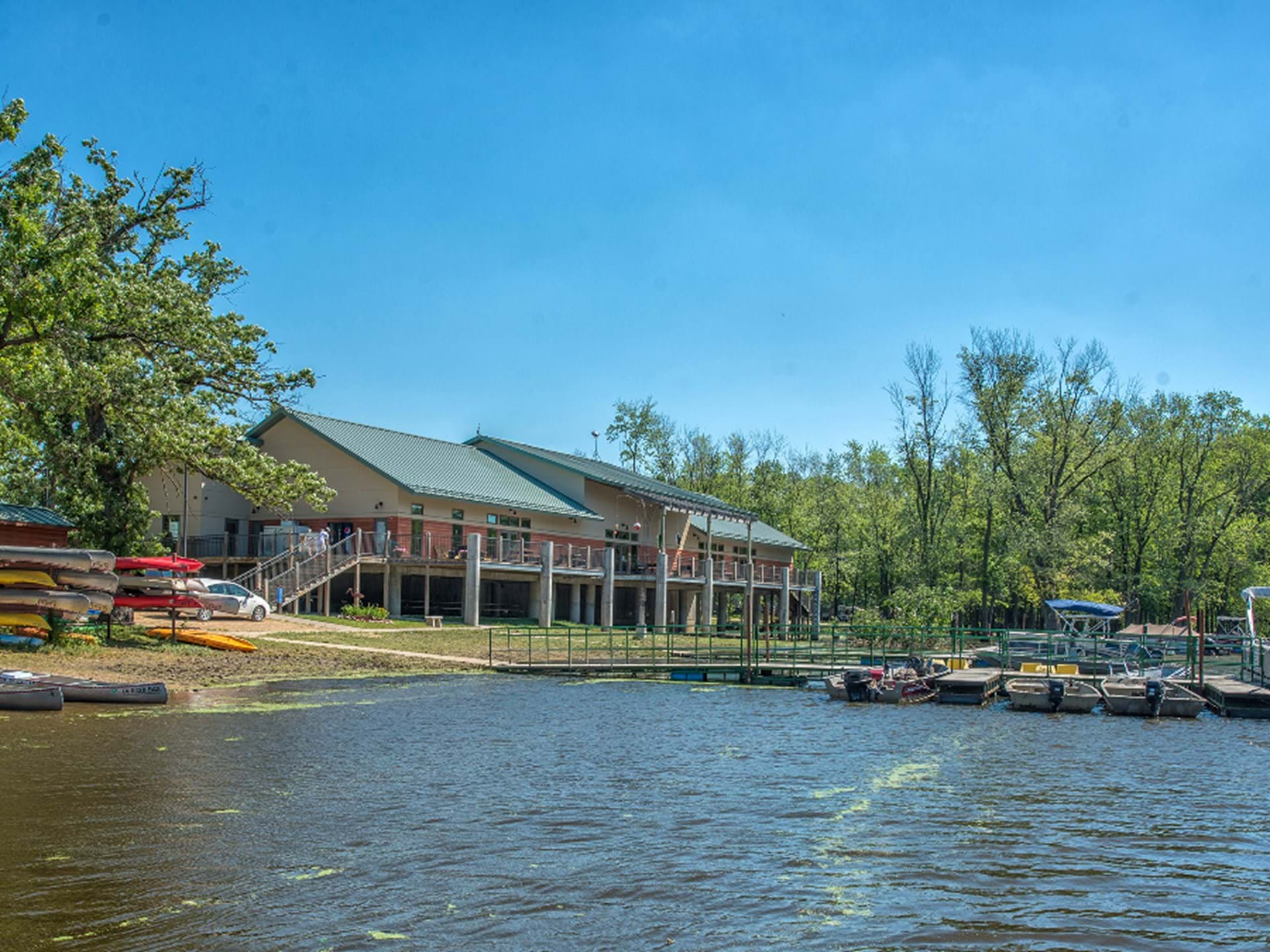 Rent a canoe or a kayak and start your adventure - Photo by Clinton CVB