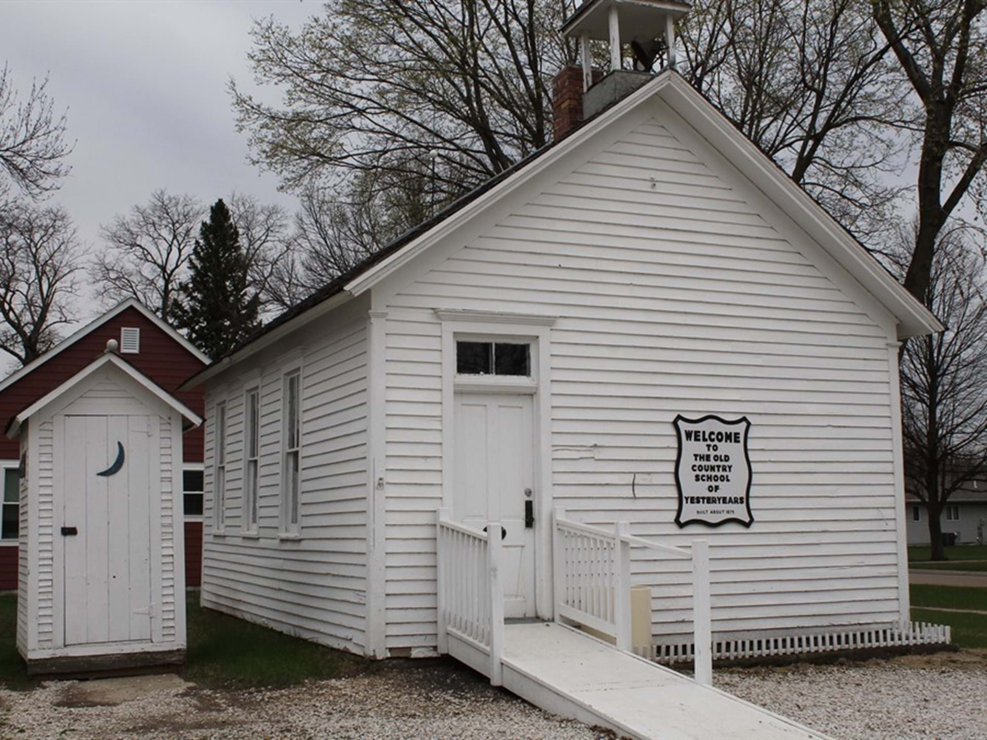 ORANGE CITY DUTCH HERITAGE CENTER