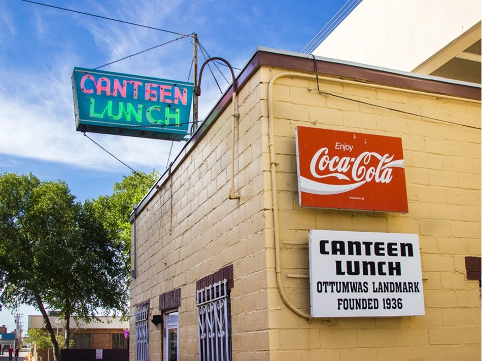 Canteen Lunch in the Alley Ottumwa, Iowa Travel Iowa