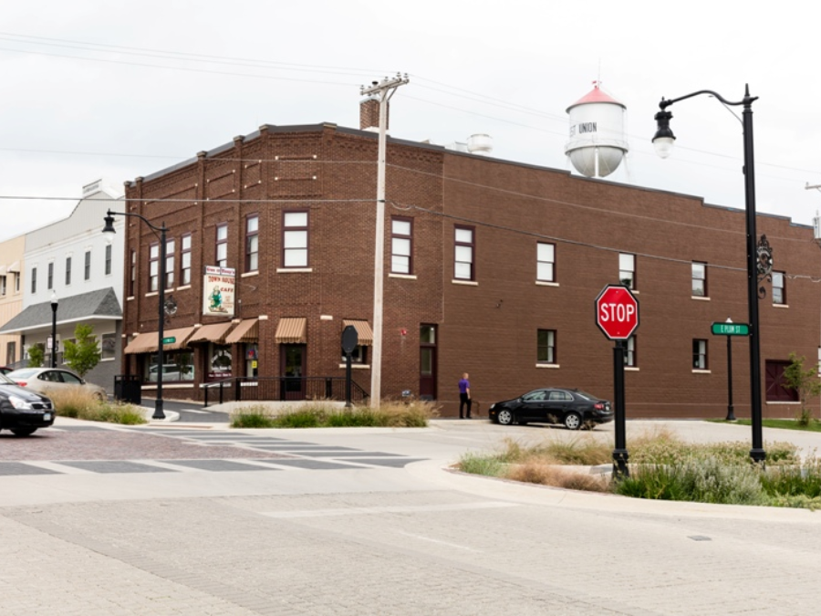 West Union Iowa >> Gus Tony S Townhouse West Union Iowa Restaurants West Union Iowa >> Gus Tony S Townhouse West Union Iowa Restaurants
