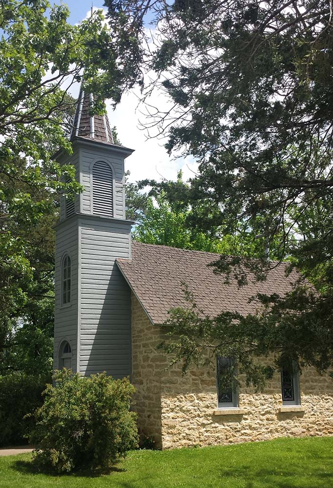 World's Smallest Church, Festina, Iowa